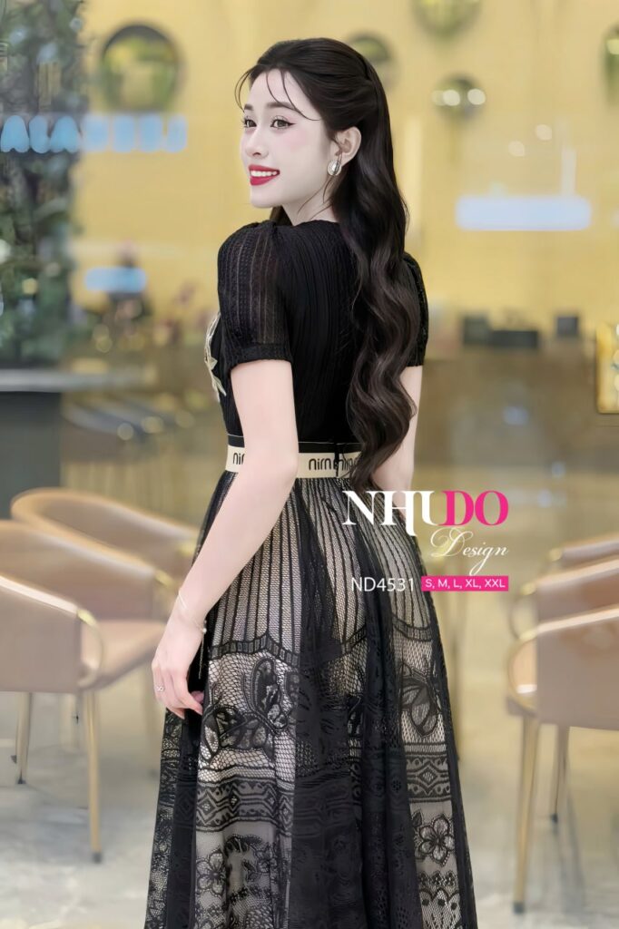 Chọn Đầm Công Sở Thiết Kế Như Thế Nào Để Chiếm Trọn Spotlight