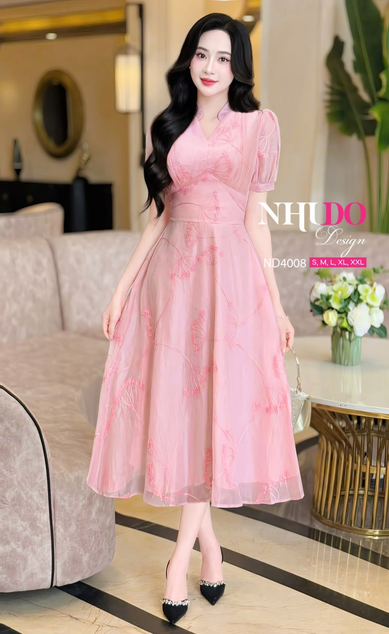 Váy hồng công sở xòe