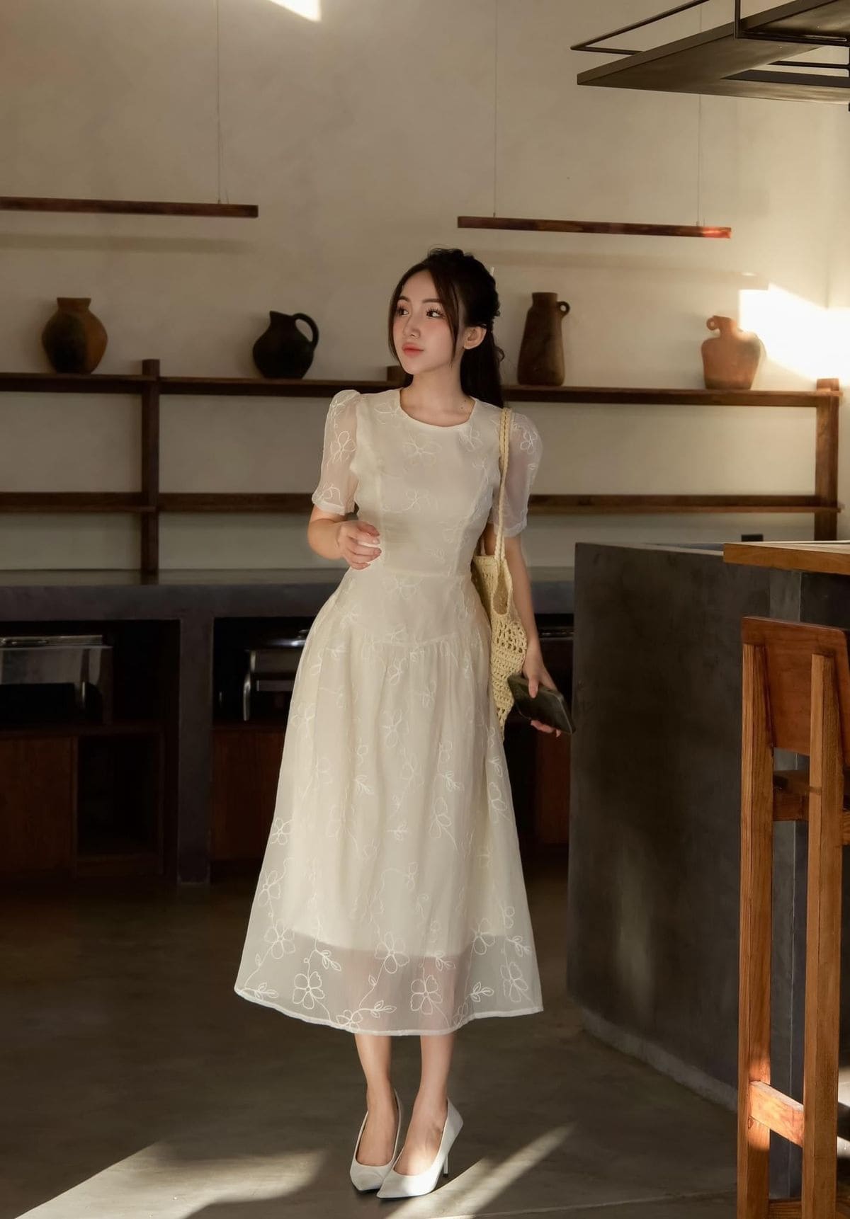 Đặc Điểm Nổi Bật Của Váy Liền Thân Giúp Bạn Dễ Dàng Nhận Biết