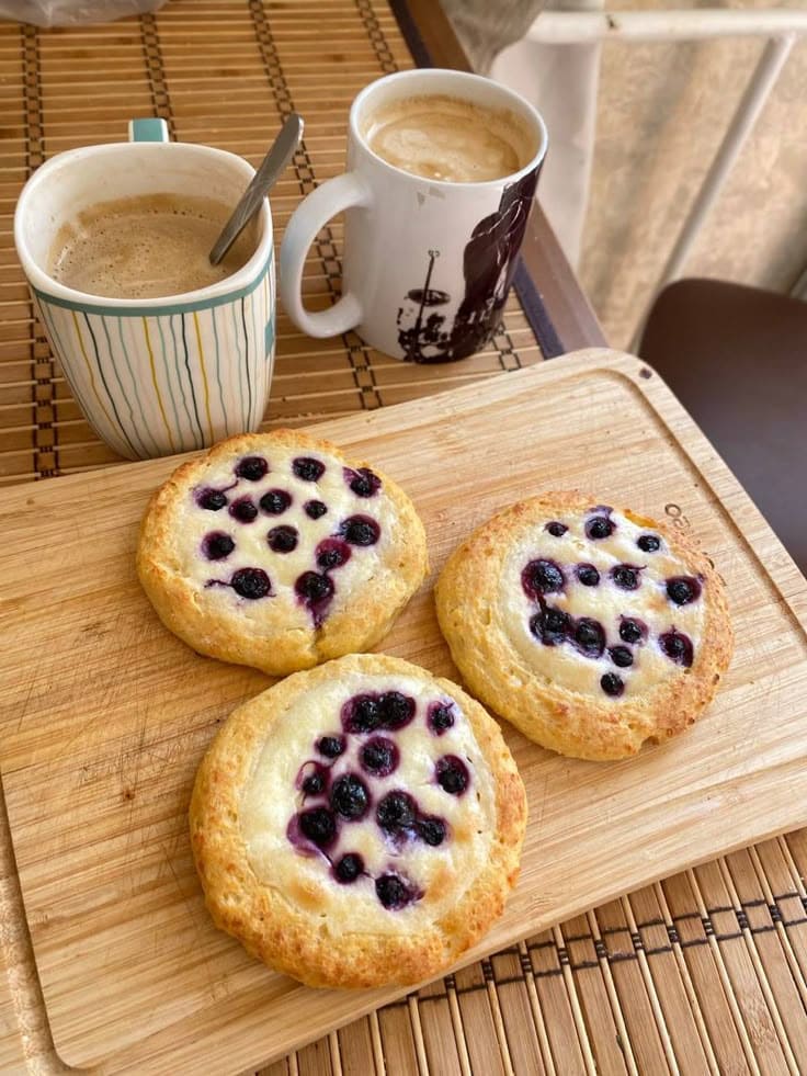 Ăn Vặt Công Sở - Mang Lại Niềm Vui
