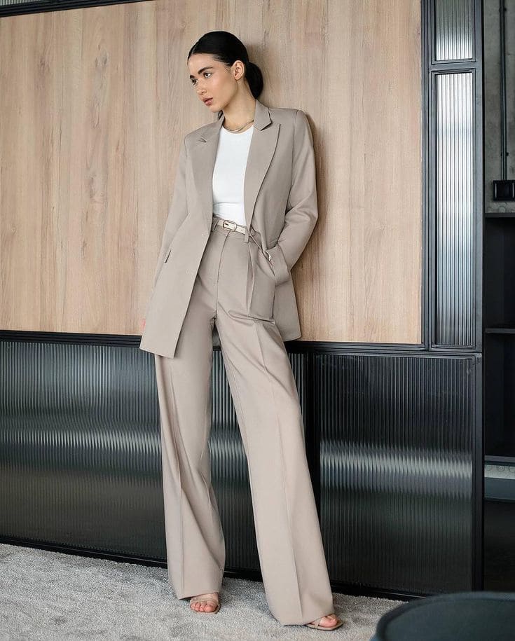 Outfit Công Sở - Suit