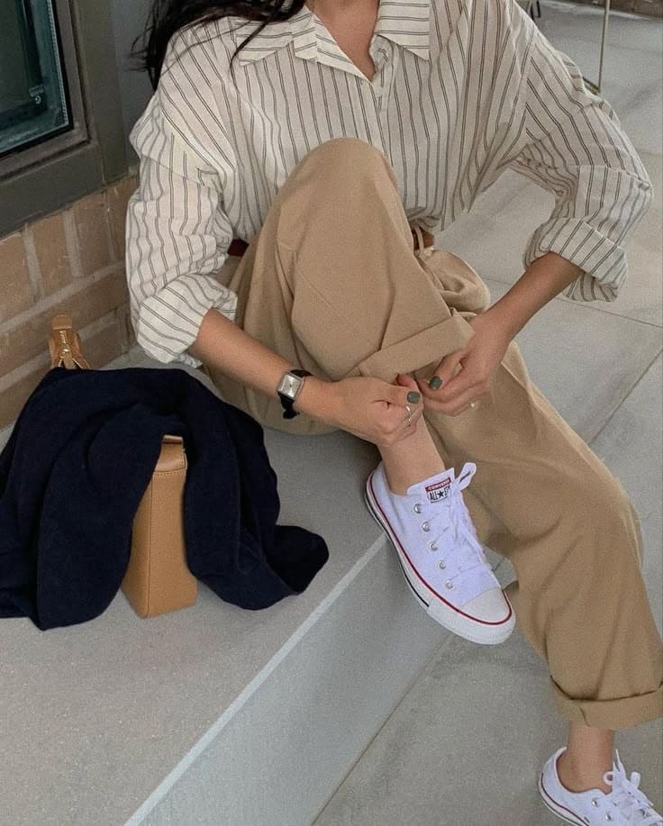 Phối Đồ Công Sở Trẻ Trung - Đơn Giản Nhưng Không Mờ Nhạt