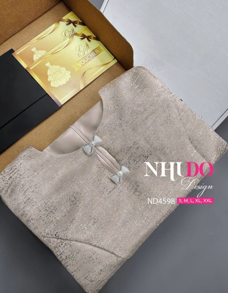 Váy Công Sở Sang Trọng - Cách Bảo Quản