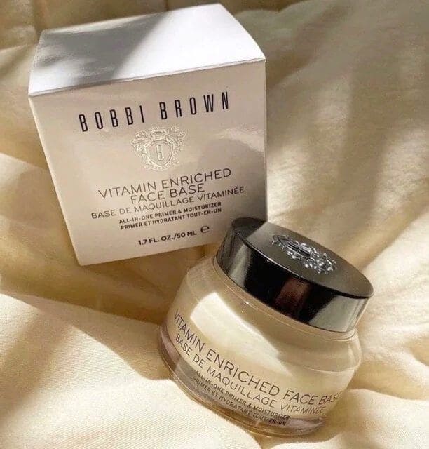 Sử Dụng Kem Lót Để Tạo Lớp Nền Bền Đẹp