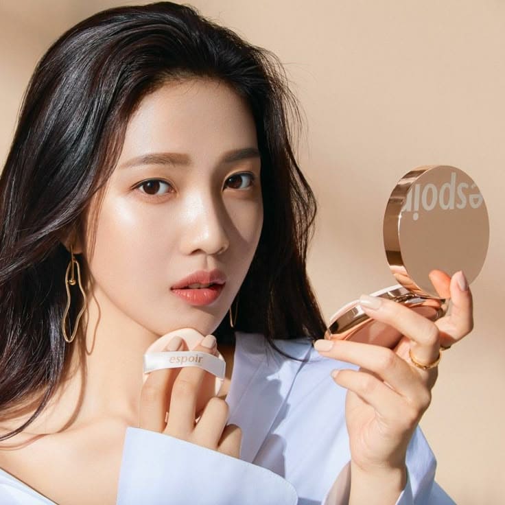 Đánh Nền Mỏng Nhẹ Cho Vẻ Đẹp Tự Nhiên