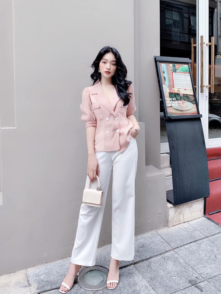 Thể Hiện Phong Cách Chuyên Nghiệp